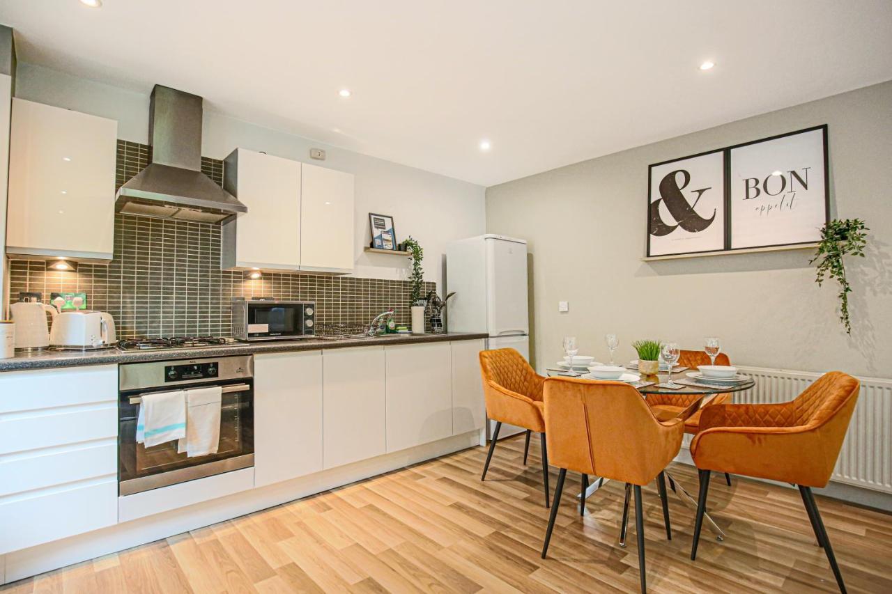 Campbell Park Apartment - City Centre - Free Parking, Balcony, Super-Fast Wifi And Smart Tv With Netflix By Yoko Property Milton Keynes Exterior foto